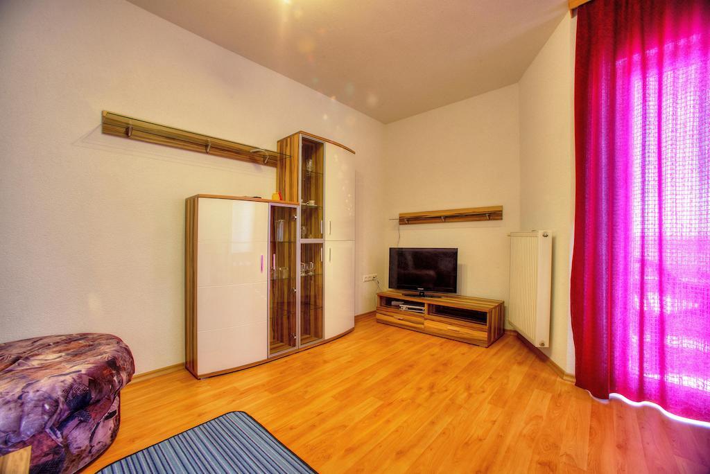 Apartments Peran Šibenik Habitación foto