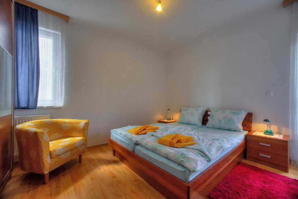 Apartments Peran Šibenik Habitación foto